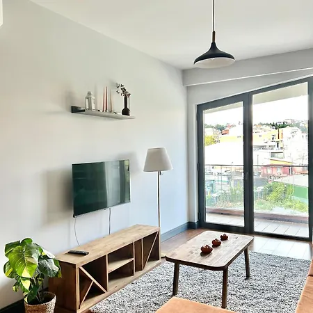 Large, New And Excellent Building Taksim * Istanbul